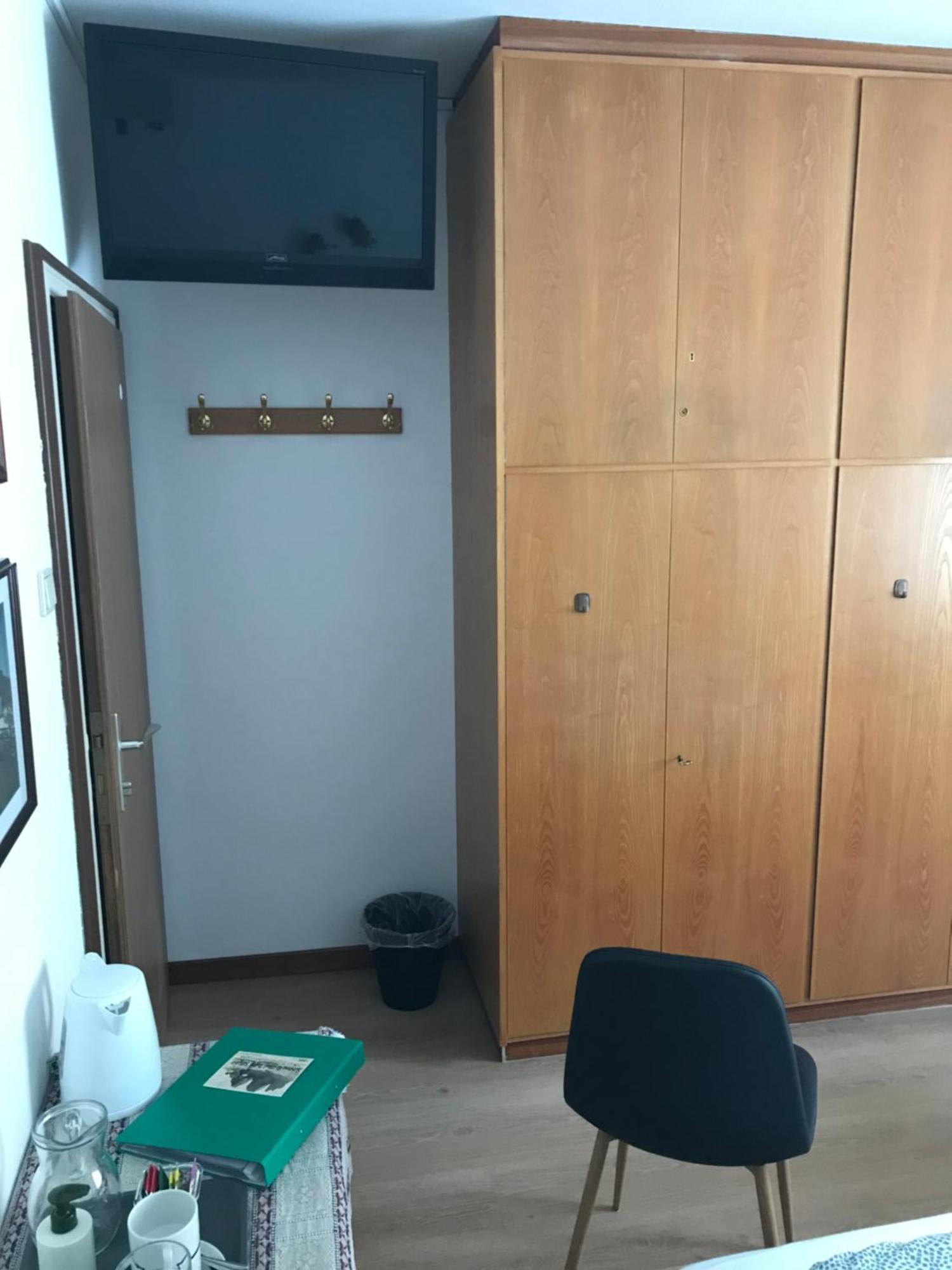 Ferienwohnung Haus Michael Niederdorf Zimmer foto